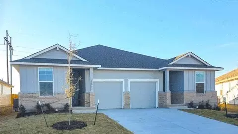 1130 Stone Valley Rd, Temple, TX 76502
