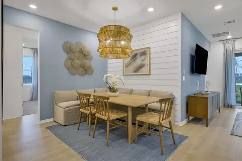 Dining - 8909 Quest Seeker Trl, Parrish, FL 34219 photo 1 of 5