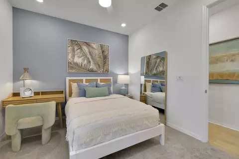 Bedroom - 8909 Quest Seeker Trl, Parrish, FL 34219 photo 8 of 12