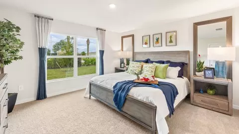 Bedroom - 912 Bunker Loop, Bradenton, FL 34212 photo 5 of 6