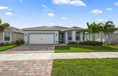 2663 Clear Night Ave, Kissimmee, FL 34744
