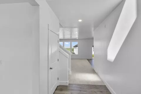 Entry Way - 574 N 600 W, Smithfield, UT 84335 photo 9 of 15