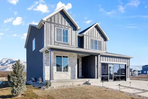Exterior - 574 N 600 W, Smithfield, UT 84335 photo 4 of 23