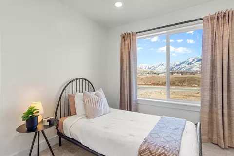 Bedroom - 574 N 600 W, Smithfield, UT 84335 photo 6 of 14