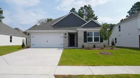 341 Oakmont Cir, Calera, AL 35040