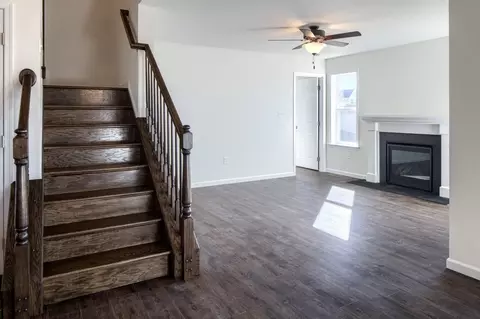 Living - 544 Alysweep Ct, Westminster, MD 21157 photo 12 of 25