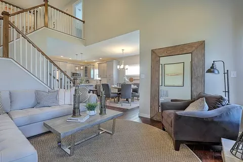 Living - 544 Alysweep Ct, Westminster, MD 21157 photo 19 of 25