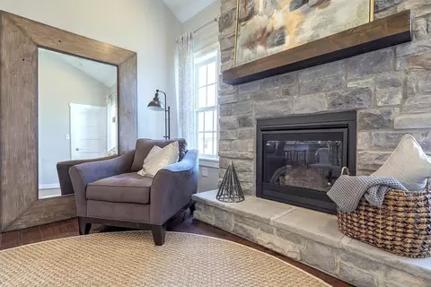 Living - 544 Alysweep Ct, Westminster, MD 21157 photo 23 of 25