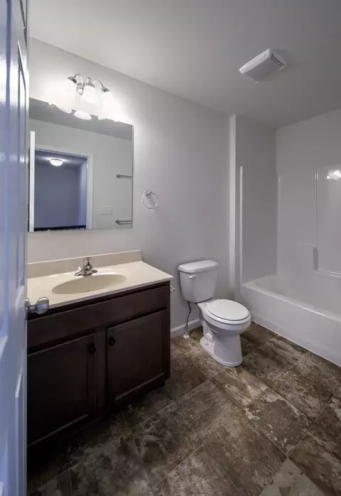 Bath - 544 Alysweep Ct, Westminster, MD 21157 photo 14 of 24