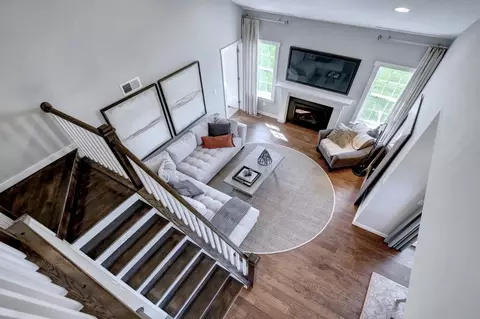 Living - 544 Alysweep Ct, Westminster, MD 21157 photo 4 of 25