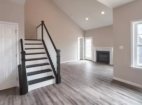 Living - 544 Alysweep Ct, Westminster, MD 21157 photo 6 of 25