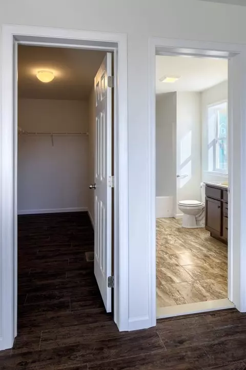 Entry Way - 544 Alysweep Ct, Westminster, MD 21157 photo 5 of 22