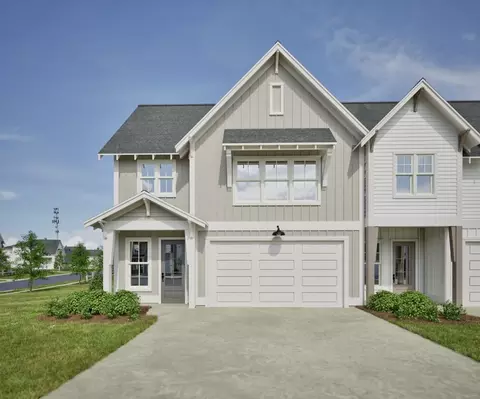 1244 Sarah Ln, Auburn, AL 36830