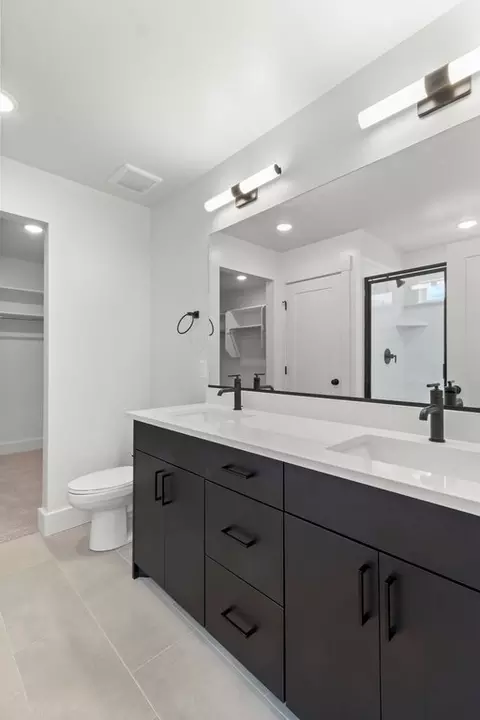 Bath - 594 N 275 E, Providence, UT 84332 photo 4 of 7