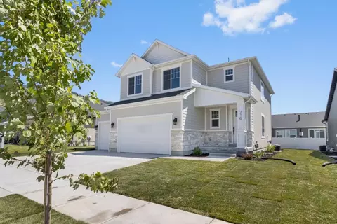 Exterior - 594 N 275 E, Providence, UT 84332 photo 4 of 18