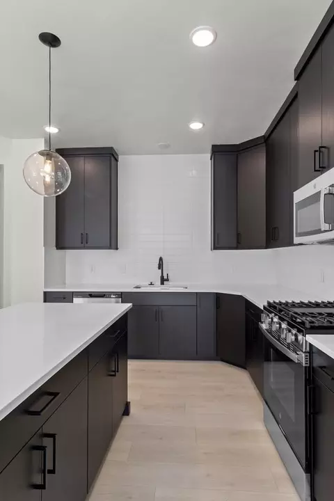 Kitchen - 594 N 275 E, Providence, UT 84332 photo 5 of 6