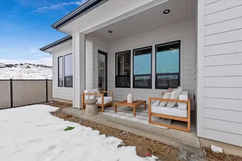 Exterior - 2130 Rodeo St, Kuna, ID 83634 photo 7 of 11