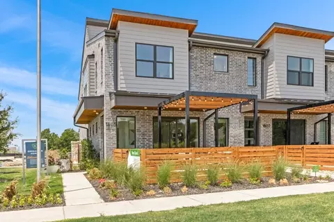 1427 Azalea Dr, Melissa, TX 75454
