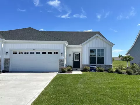 4052 Reflection Pl, Valparaiso, IN 46385