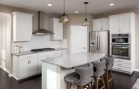 Kitchen - 9556 Burghley Dr, Plain City, OH 43064 photo 9 of 11
