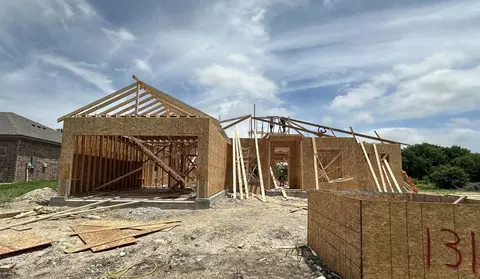 131 Lasso Loop, Lorena, TX 76655