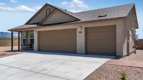 Exterior - 8870 E Moontear Way, Vail, AZ 85641 photo 3 of 5