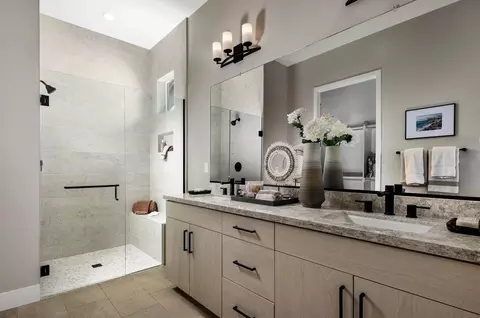 Bath - 3606 Rosado Rd, Paso Robles, CA 93446 photo 1 of 1