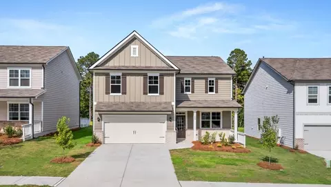 548 Majestic Oak Cir, Dallas, GA 30132