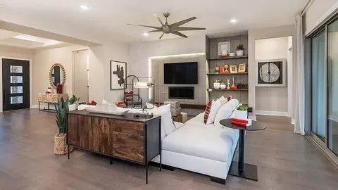 Living - 4909 Olimpico Way, Leander, TX 78641 photo 2 of 7