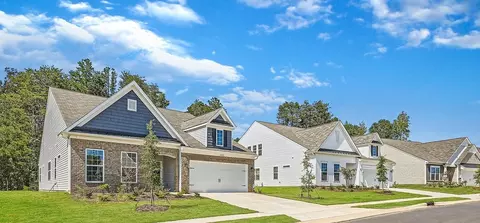 491 Adhurst Dr, Enoree, SC 29335