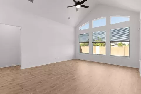 328 Ridgewell Loop, Georgetown, TX 78633 photo 6