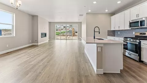 Living - 3211 N Elk Way, Aurora, CO 80019 photo 6 of 8