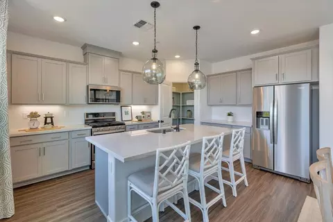 Kitchen - 1243 Leonhardt Loop, Lincoln, CA 95648 photo 3 of 3
