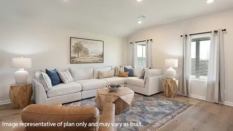 Living - 5601 Windstone Dr, Norman, OK 73072 photo 1 of 1