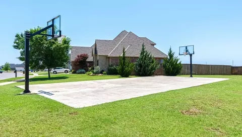 Other - 5601 Windstone Dr, Norman, OK 73072 photo 8 of 9