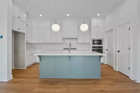 Kitchen - 419 Fox Trl, Springdale, AR 72762 photo 1 of 3