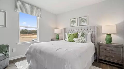 Bedroom - 780 Statesman Dr, Byram, MS 39272 photo 3 of 17