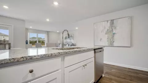 Kitchen - 780 Statesman Dr, Byram, MS 39272 photo 3 of 5