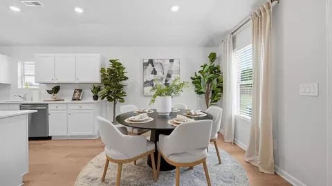 Dining - Claud Rd/overcup Dr, Eclectic, AL 36024 photo 1 of 2