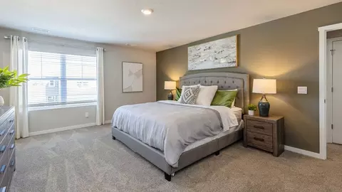 Bedroom - 16616 Bondesson St, Bennington, NE 68007 photo 1 of 9