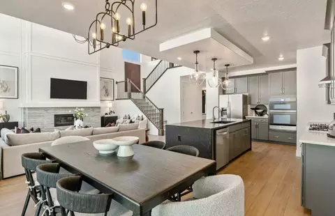 Dining - 1036 E 310 S, Salem, UT 84653 photo 1 of 1