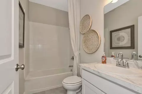 Bath - 4425 Main St, Perry, OH 44081 photo 3 of 3