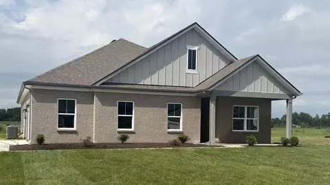 7808 Magnolia St, New Palestine, IN 46163