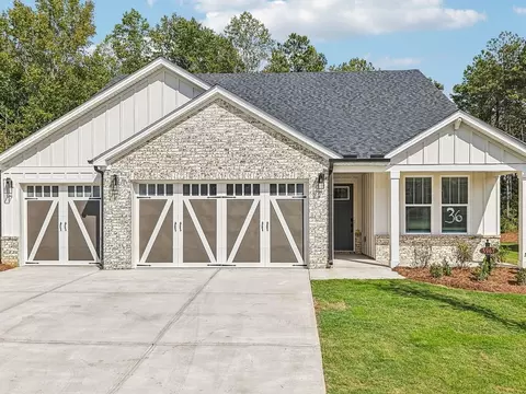 5967 Cabernet Ln, Braselton, GA 30517
