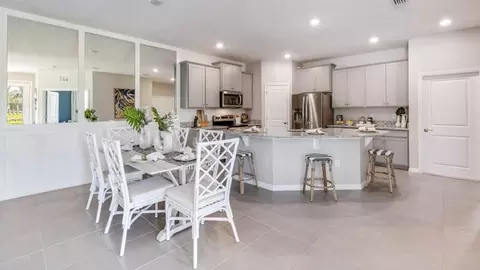 Dining - 15720 8th Pl E, Bradenton, FL 34212 photo 1 of 4