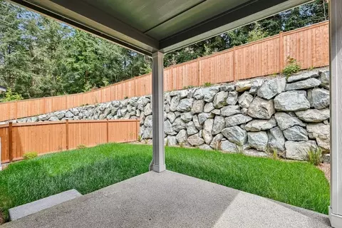 Exterior - 24229 13th Ave SE, Bothell, WA 98021 photo 3 of 3