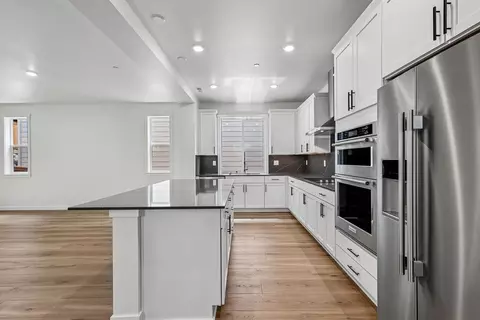 Kitchen - 24229 13th Ave SE, Bothell, WA 98021 photo 1 of 1
