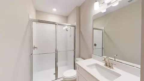 Bath - 86579 Oar Row N, Yulee, FL 32097 photo 4 of 28