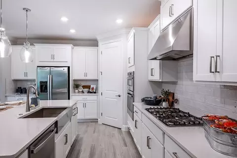 Kitchen - 86579 Oar Row N, Yulee, FL 32097 photo 19 of 19