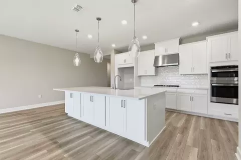 Kitchen - 86579 Oar Row N, Yulee, FL 32097 photo 16 of 19